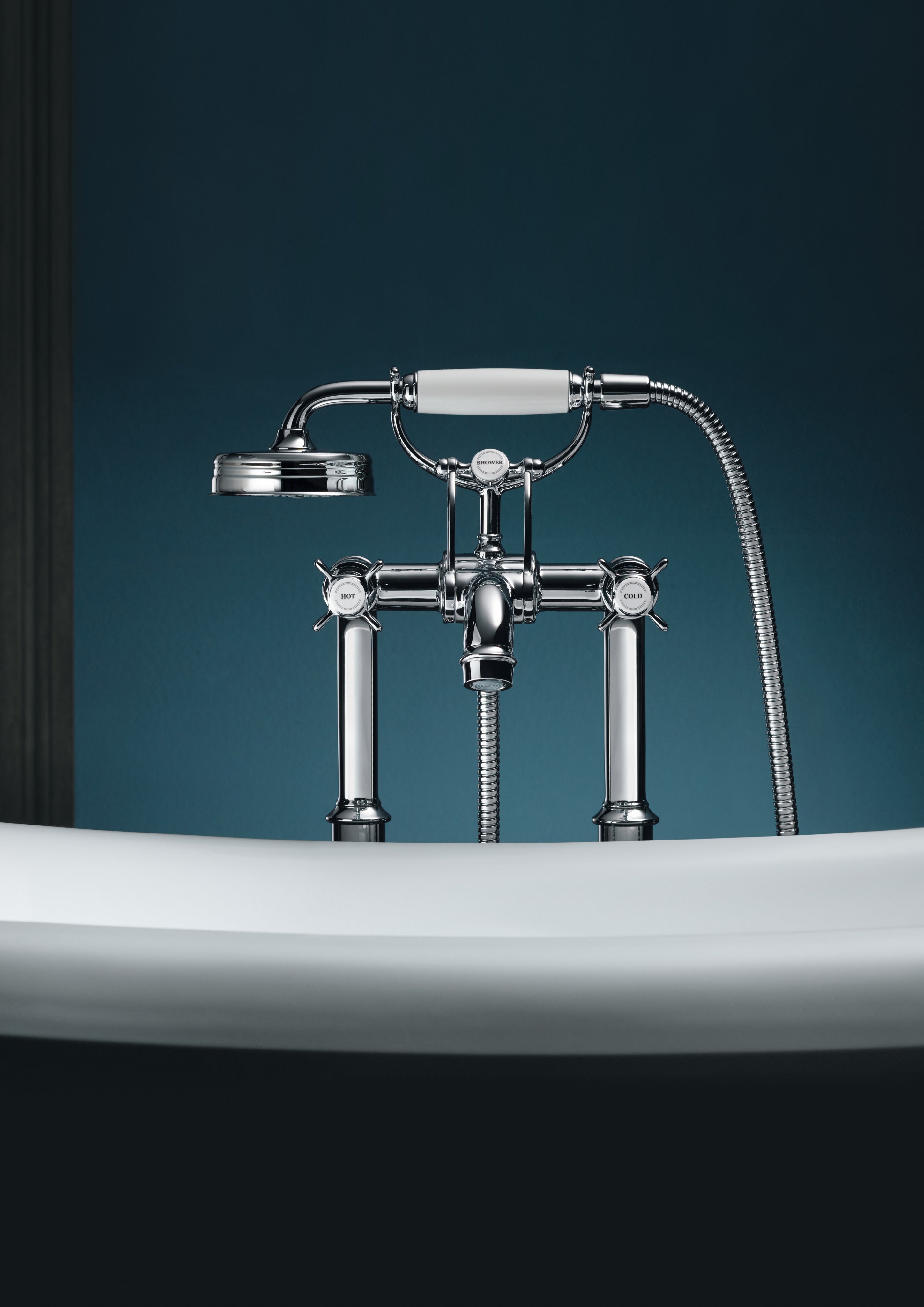 AXOR Montreux 2-Handle Floorstanding Bath & Shower Mixer Faucet with Cross Handles from Brandt in Chrome finish